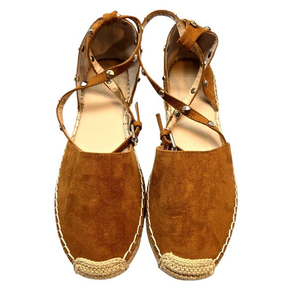 GUESS 6 M Women's Brown Faux Leather Sandal Shoe Flat Medium Width - Picture 1 of 7